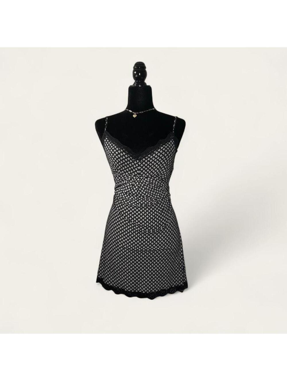 La Vie Un Rose Black & White Lace Mini Dress Adjustable Strap Size Medium